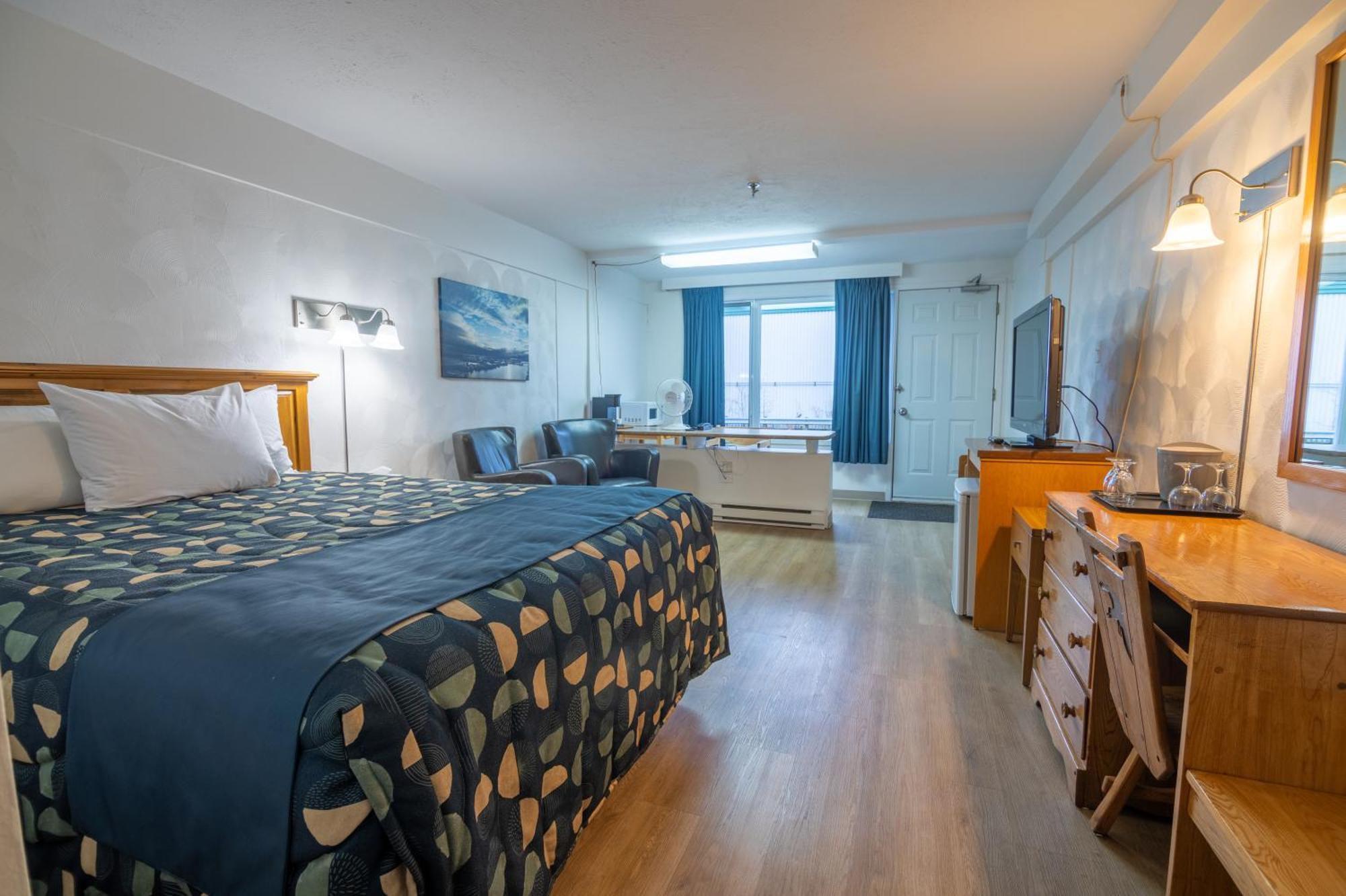 Hotel Les Mouettes Sept-Îles Eksteriør bilde